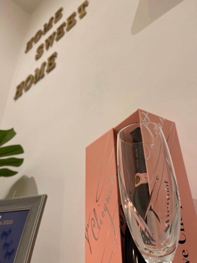 Home Sweet Home Inizio Di Spacca Napoli المظهر الخارجي الصورة